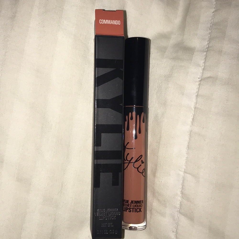 Kylie Cosmetics liquid lipstick “commando”
